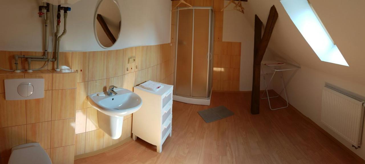 Chaloupka Slamenka Villa Loucna pod Klinovcem Ngoại thất bức ảnh