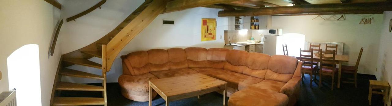 Chaloupka Slamenka Villa Loucna pod Klinovcem Ngoại thất bức ảnh